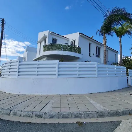 Vilă Victoria Larnaca